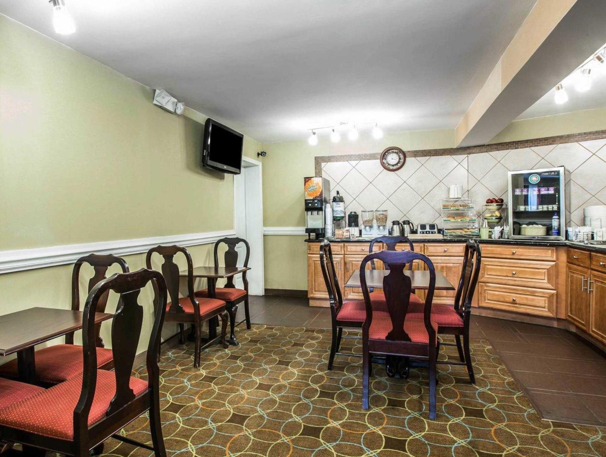Quality Inn Greenwood Hwy 25 Buitenkant foto