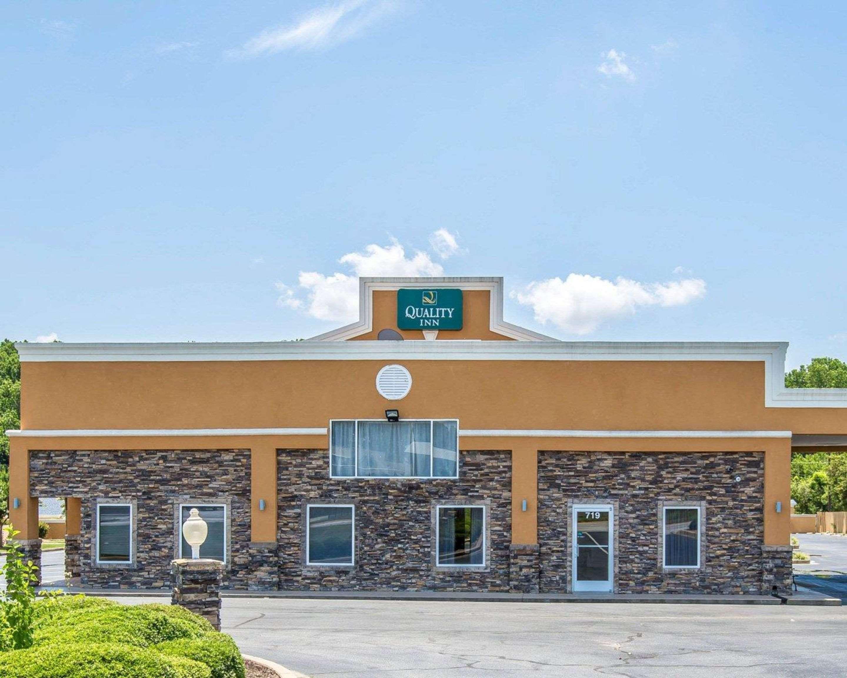 Quality Inn Greenwood Hwy 25 Buitenkant foto
